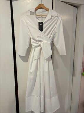 Elegant Classic White Wrap Midi Dress with Tie Waist